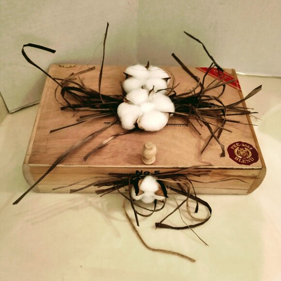 Suenos de Saundra Upcycled, Large, COROJO #5, Cigar Box, Home Accent/Storage - Picture 12 of 12